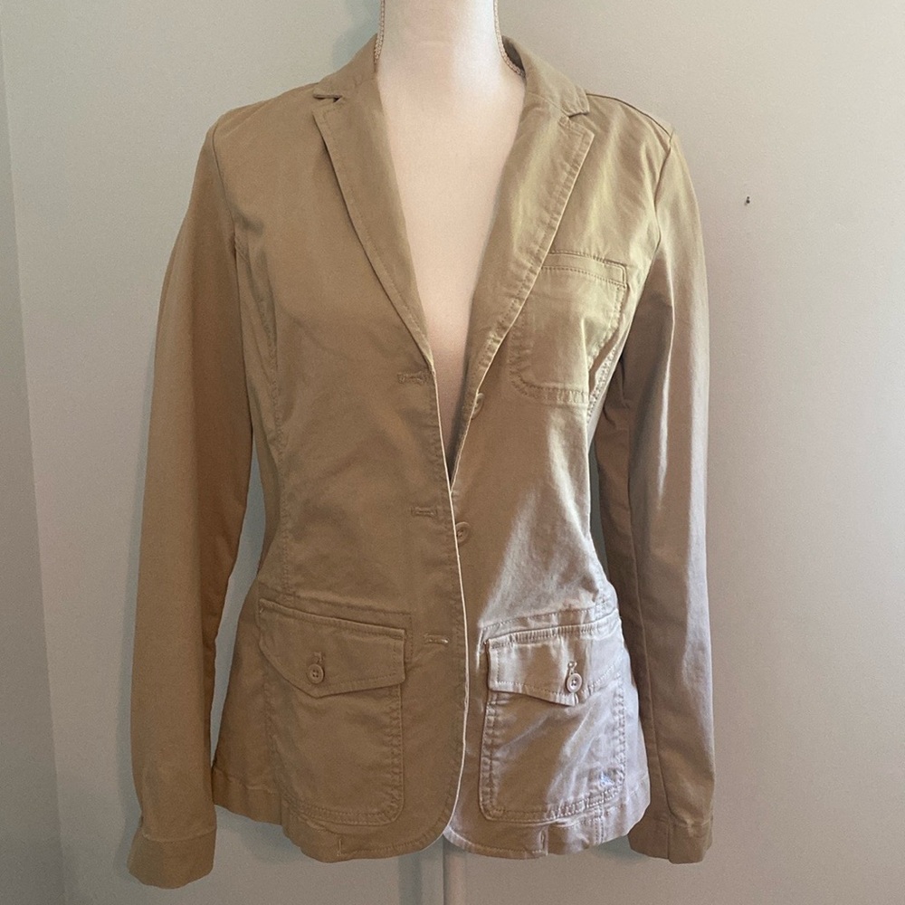 Khaki Eddie Bauer Blazer- 6 Tall.  Like new- worn 1 time